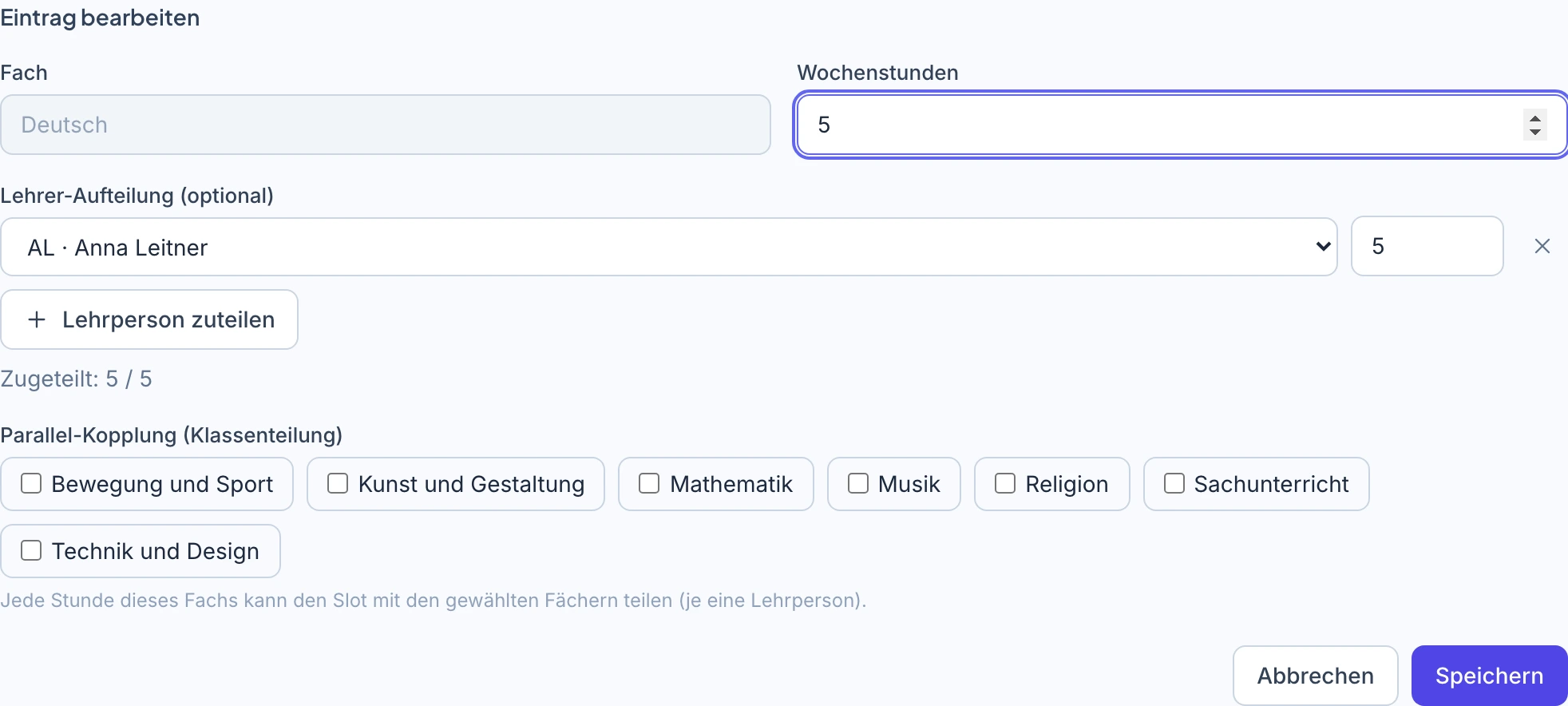 Stundentafel-Eintrag mit Wochenstunden und Lehrer-Aufteilung